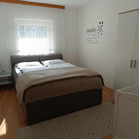Ella Ferienwohnung Arnoldstein Ngoại thất bức ảnh