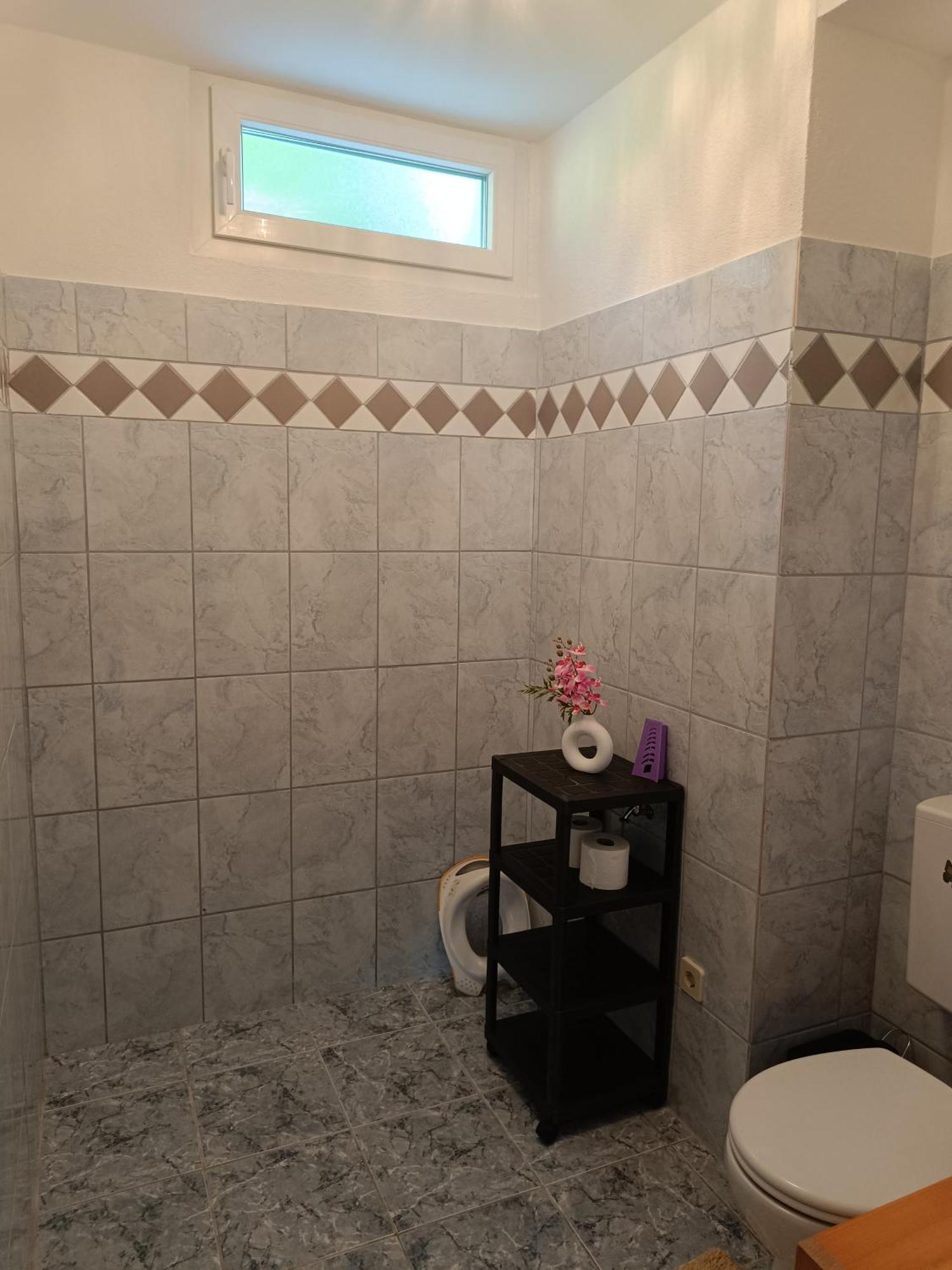 Ella Ferienwohnung Arnoldstein Ngoại thất bức ảnh